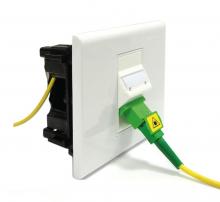 Ikusi Multimedia presenta su nueva base de toma  óptica con adaptador SC/APC